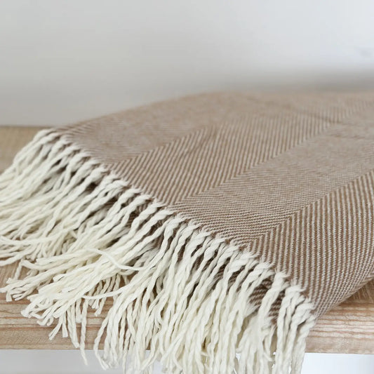 Cosy Brown And Cream Tassel Blanket