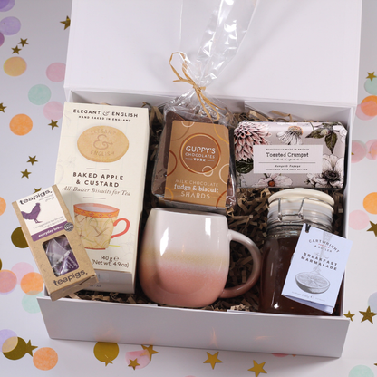 Cosy Treats Box of Hugs